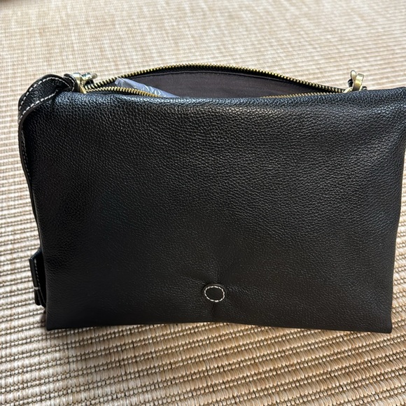 J Jill Do-It-All Crossbody Black Pebble Leather Purse - Picture 3 of 17